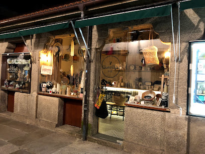 A Casa da Quenlla S.L. en Santiago de Compostela. Frutería