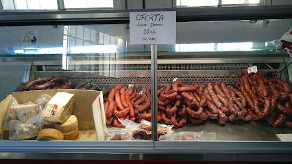 La Chanclona en Acehuche. Tienda de fiambres