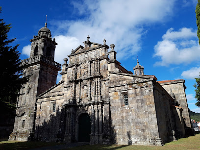 Iglesia de Santa María la Real de Entrimo en Entrimo. Iglesia