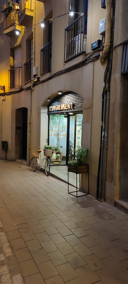 L'ingredient en Manresa. Tienda de alimentación