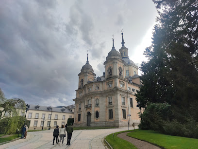 Real Colegiata del Palacio de la Granja de San Ildefonso en Real Sitio de San Ildefonso. Iglesia católica