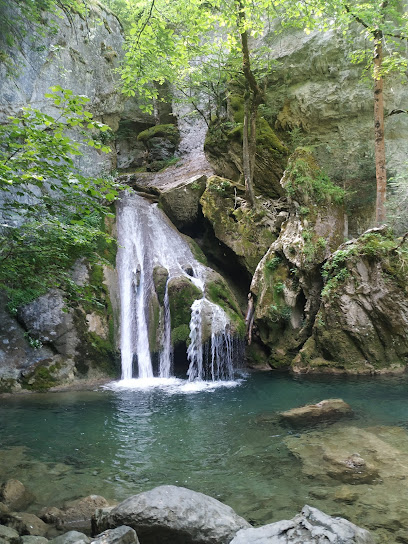 Cascada de Belabartze en Isaba. Reserva natural