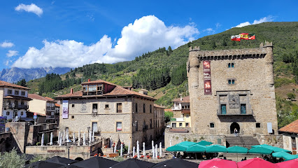 Torre del Infantado en Potes. Centro cultural