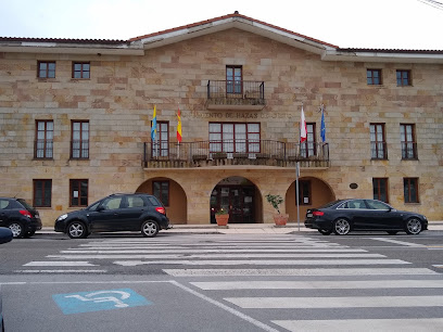 Ayuntamiento de Hazas de Cesto en Beranga. Ayuntamiento