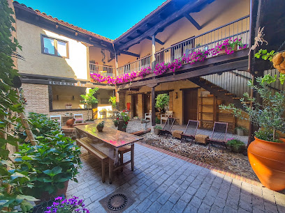 Albergue Villares El Encanto en Villares de Órbigo. Sin categoría
