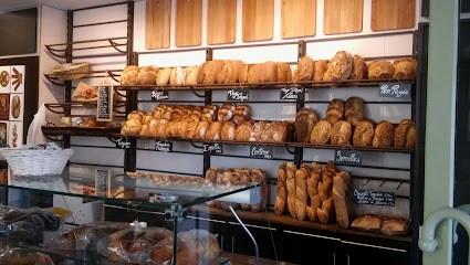 Ecotahona del Ambroz cafeteria-panadería en Plasencia. Panadería