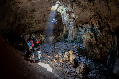Cueva de la Galiana Alta en Ucero. Atracción turística