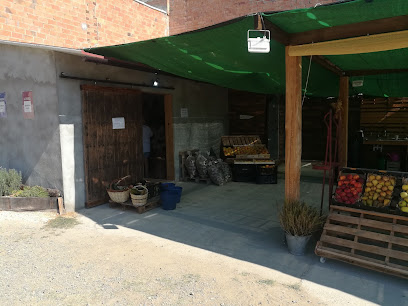 Km0 fruits i ferments en Alfarràs. Frutería