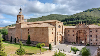 Monasterio de Yuso en San Millán de la Cogolla. Monasterio