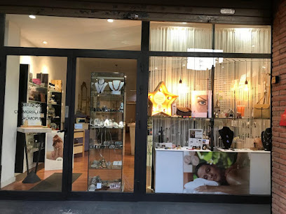 Lakshmi Distribución y Venta Cosmética en Sabadell. Tienda de cosméticos