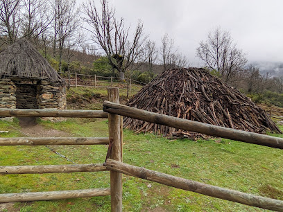 Carbonera de la Hiruela en La Hiruela. Atracción turística