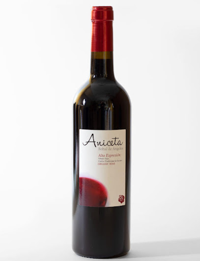 Vinos Y Sabores Ecologicos en La Portera. Bodega