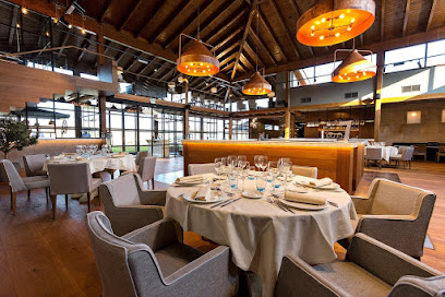 Finca Santa Rosalía en Vizmalo. Restaurante