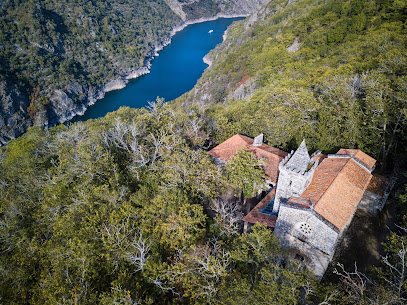 Monasterio de Santa Cristina de Ribas de Sil - RIBEIRA SACRA en Parada de Sil. Monasterio