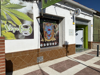 Vega Green Grow Shop en Fuente Vaqueros. Comercio