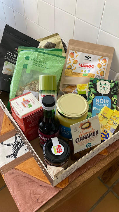 Blue Door Market en La Línea de la Concepción. Tienda de alimentación