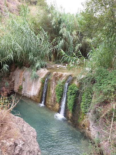 Font dels Xorros en Bolulla. Zona de senderismo