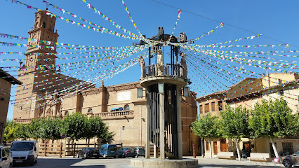 Monumento de la plaza de España en Aldeanueva de Ebro. Escultura