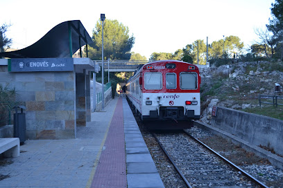 Estación de tren Genoves en Alboi. Estación de tren