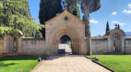 Puerta del Cementerio en Navarrete. Cementerio