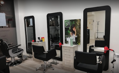 Salón Vegano Palace en Ponferrada. Peluquería