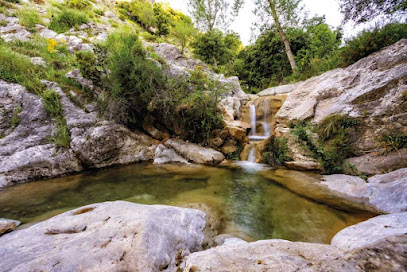 Sillón de la Reina en Frailes. Zona de senderismo