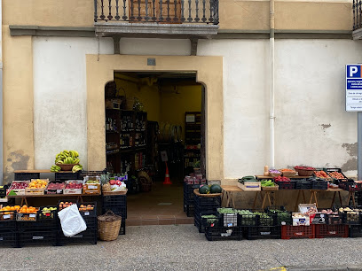 AgroMascota Sarrià en Sarriá de Ter. Tienda de alimentos para animales
