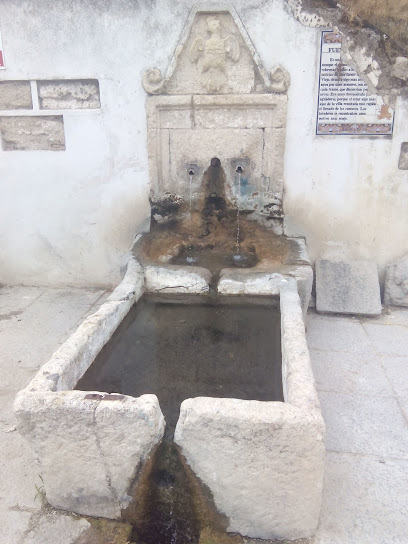 Fuente del Aceituno en Aguilar de la Frontera. Fuente de agua potable