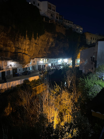 Setenil de las bodegas en Setenil de las Bodegas. Sin categoría
