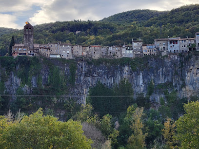 Parc Natural de la Zona Volcànica de la Garrotxa en Olot. Reserva natural