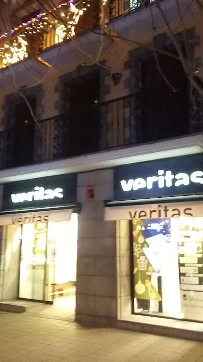Veritas en Puigcerdà. Tienda de alimentación
