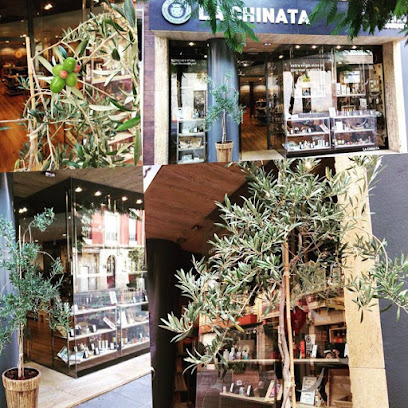 OLEOTECA GOURMET La Chinata Logroño en Logroño. Tienda de delicatessen