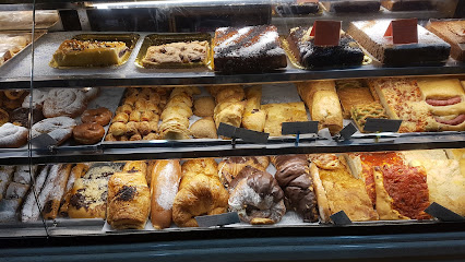 Panadería Mariola en Onil. Panadería