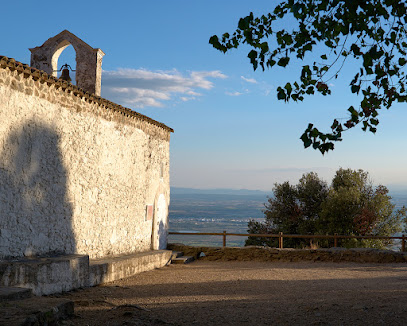Ermita de Sant Onofre en Palau-saverdera. Iglesia