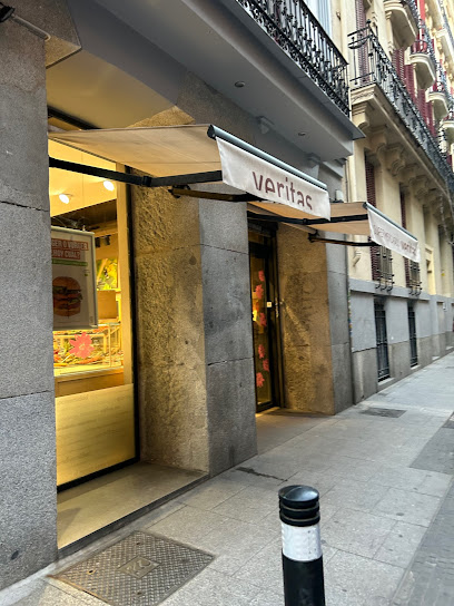 Veritas en Madrid. Tienda de alimentación