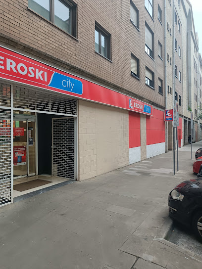 EROSKI en Zizur Mayor. Supermercado