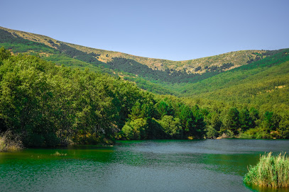 Embalse de El Vellón en El Vellón. Reservorio