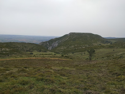 Pico Cuchillos en Oña. Zona de senderismo