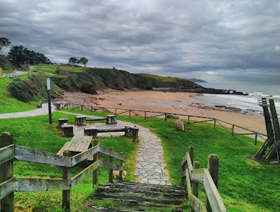 Arenal de Morís en Caravia. Balneario público