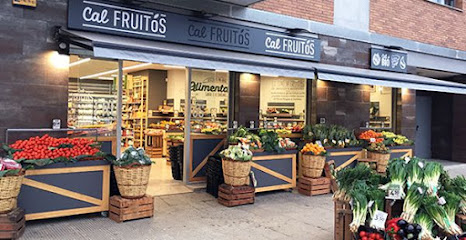 Cal Fruitós en Moyá. Frutería
