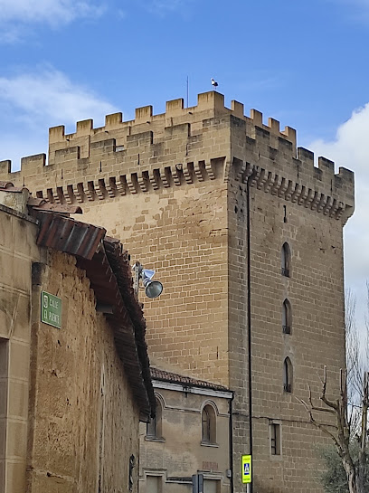 Torre Fuerte de Anguciana en Anguciana. Castillo