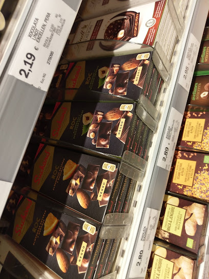 Esclat en Sant Sadurní d'Anoia. Supermercado