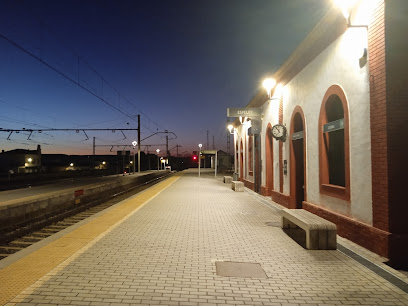 Estación de tren Espeluy en Santa Emilia. Estación de tren