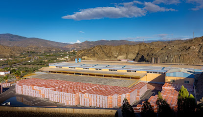 Ceramica De Alhabia en Alhabia. Fabricante de cerámica