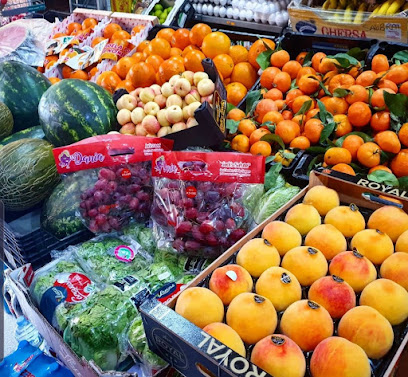 Fruteria Elisa en Moral de Calatrava. Frutería