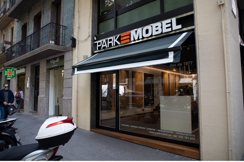 PARKMOBEL Servicios de instalación de suelos de madera en Cornellà de Llobregat