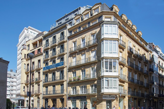 Apartamentos Gran Zubieta La Concha Alojamientos en San Sebastián-Donostia