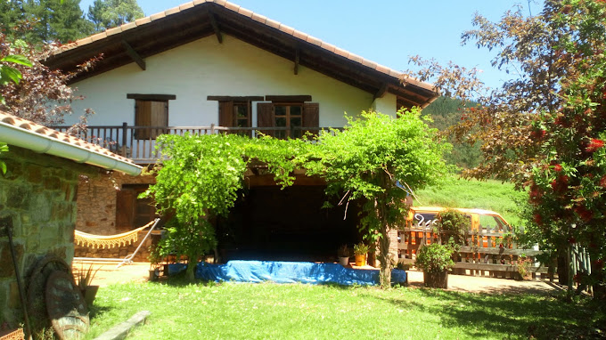 CASA RURAL URRESILLO LANDETXEA Casas rurales en Meñaka