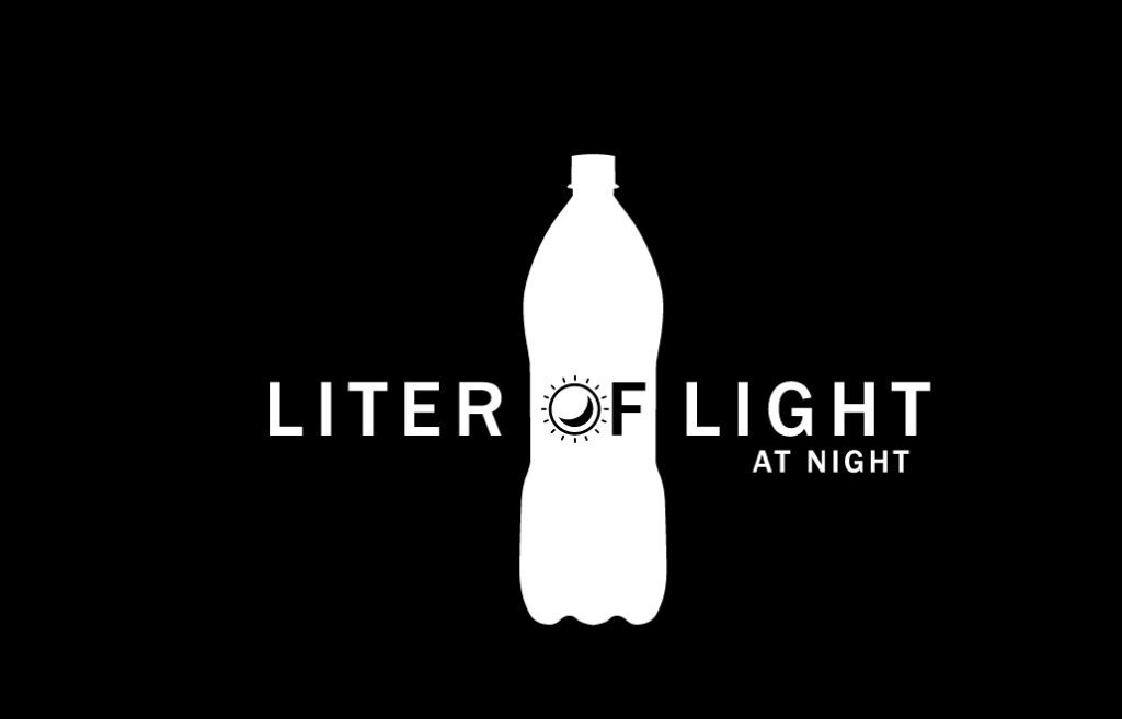 Liter of Light: La revolución que ilumina el mundo con una botella.Cómo una simple botella de agua está llevando luz a millones de hogares sin electricidad.