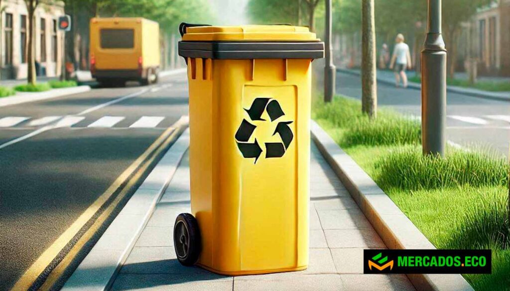 Contenedor amarillo: El caos de los envases reciclables. botellas de plástico, latas de refrescos, briks de zumo o bandejas de aluminio.